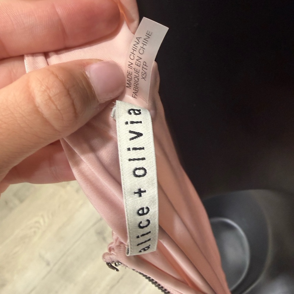 Alice + Olivia Light Pink Sheer Sleeve Bodysuit top - Picture 3 of 3